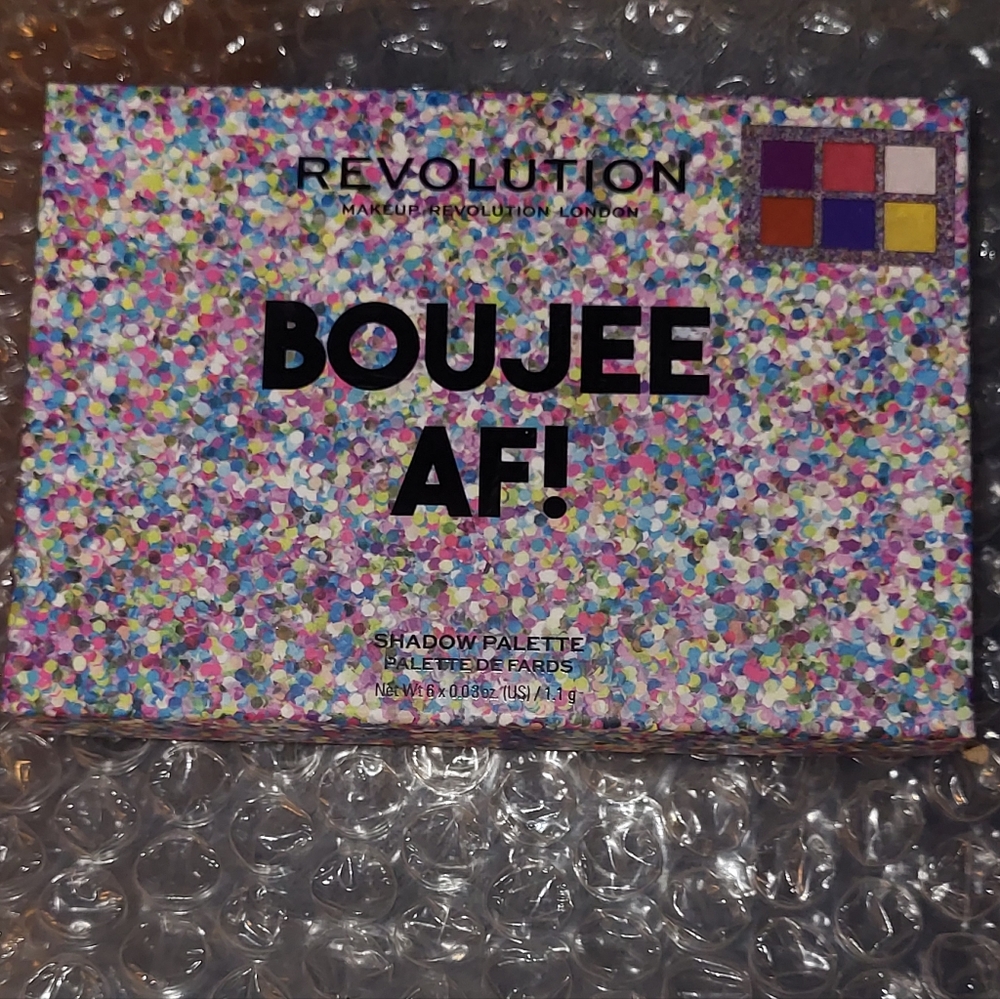 New Revolution Boujee AF! Eyeshadow palette